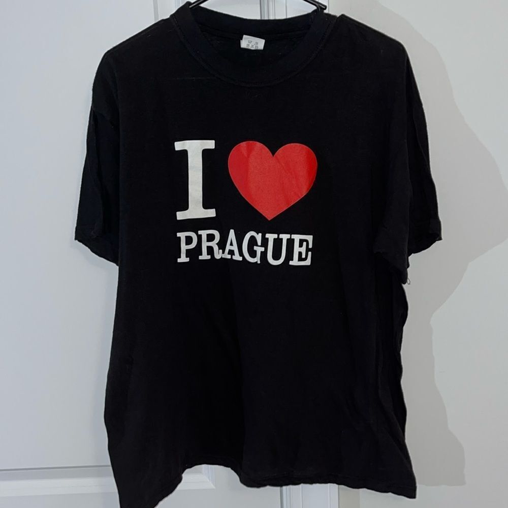 I love ❤️ Prague Czech Republic Import Short Sleeve Crew Neck T-shirt SZ XL